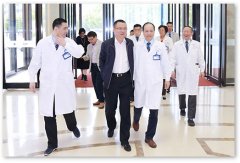 <b>ץס����ҽ�Ĵ��죬����ҽ�Ƹĸ�ġ����㡱 ��������������ί���κ���Ȩһ�е����Ϻ���ʮ���Կ�ҽԺ</b>