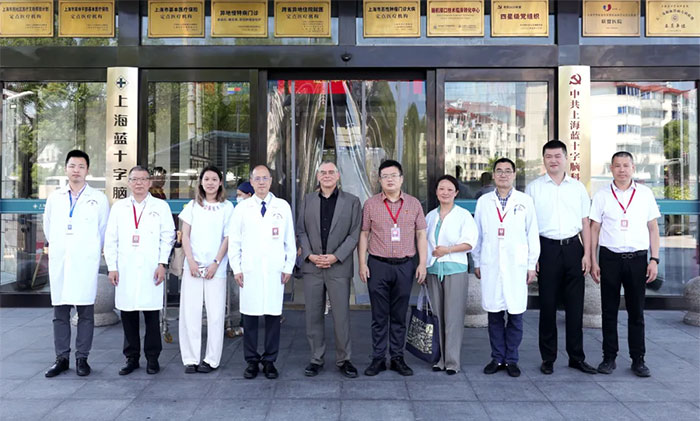 <b> ���ʽ��� �� �¹����ҿ�ѧԺԺʿ��ͼ������ѧAndreas Heinz����ݰ��ҽԺ�ηý���</b>